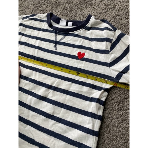 Girls GAP navy/white striped crewneck with heart, size M (8) - Picture 7 of 8